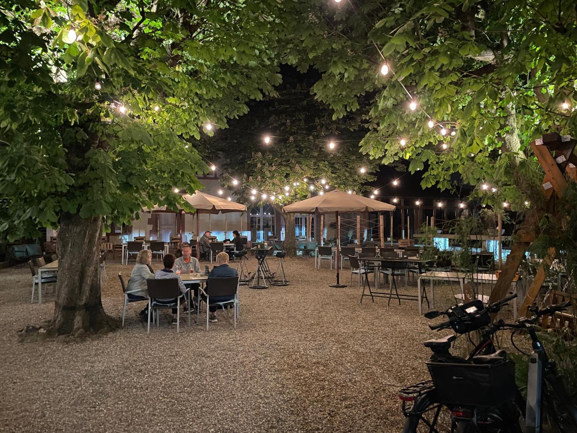 Zum Rayers Cafe-Restaurant & Boutique-Hotel Niederrotweil Zewnętrze zdjęcie