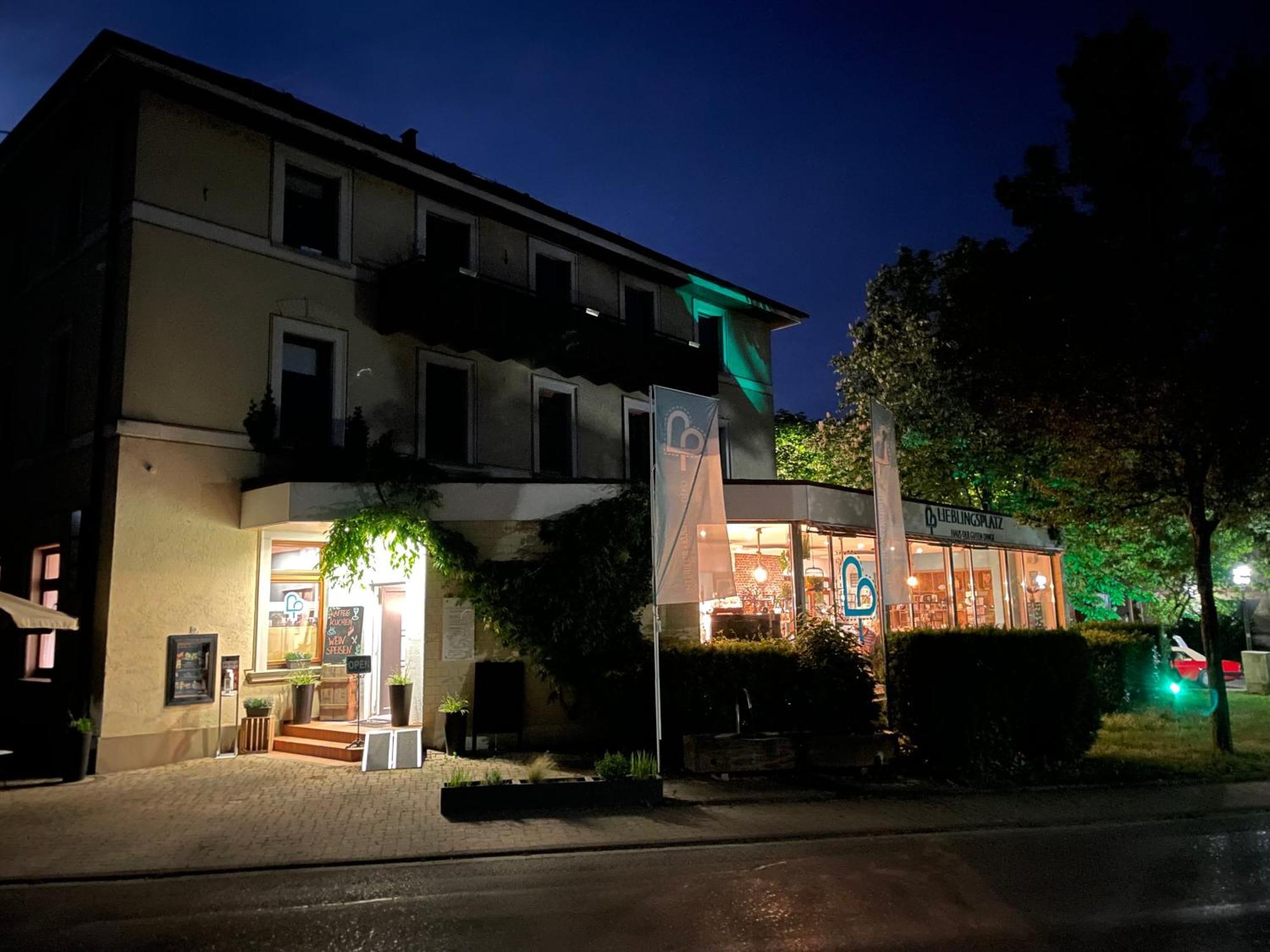 Zum Rayers Cafe-Restaurant & Boutique-Hotel Niederrotweil Zewnętrze zdjęcie