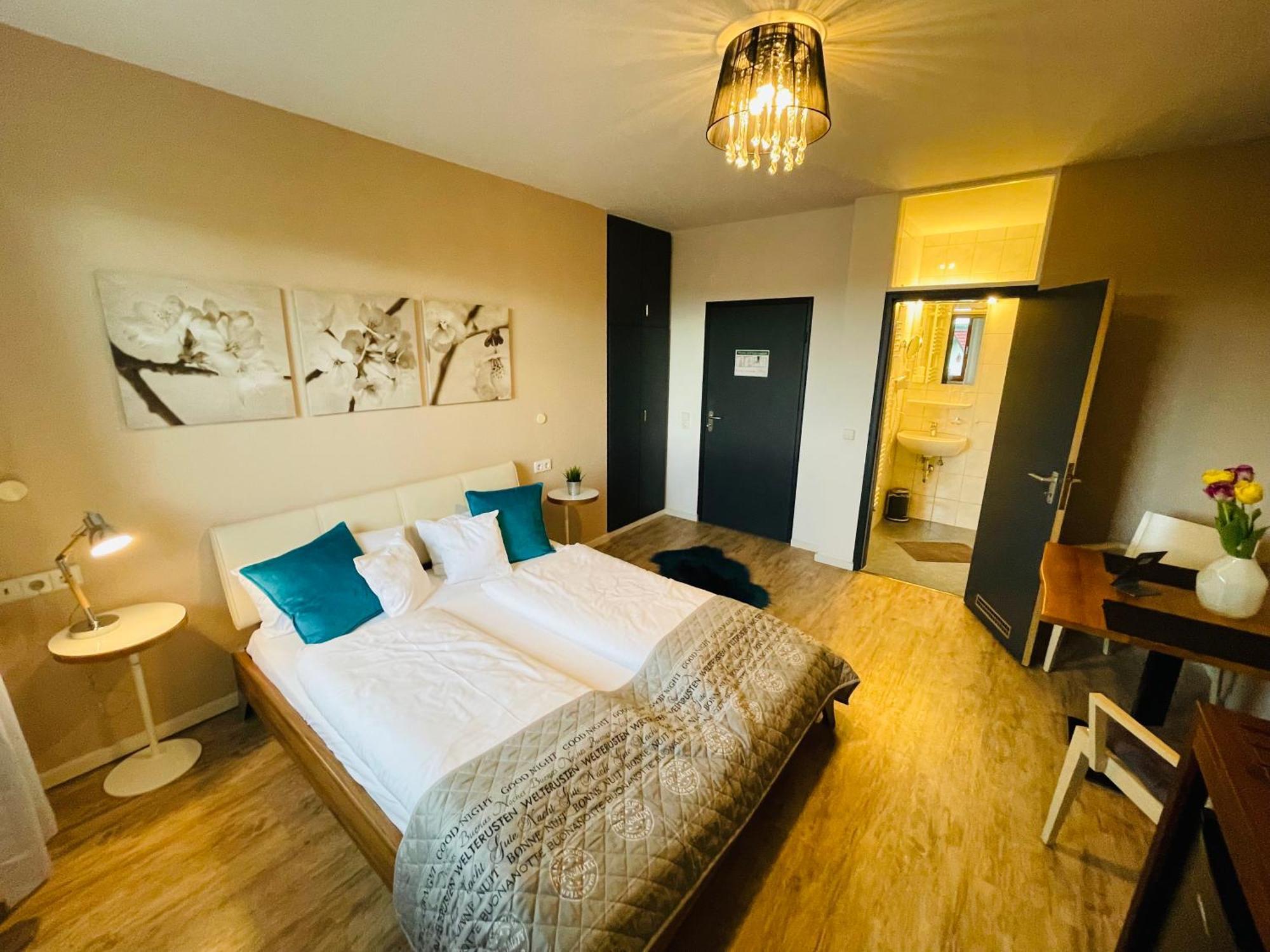 Zum Rayers Cafe-Restaurant & Boutique-Hotel Niederrotweil Pokój zdjęcie