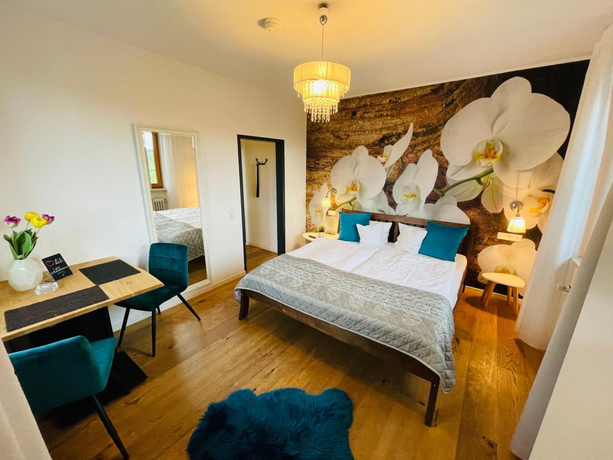 Zum Rayers Cafe-Restaurant & Boutique-Hotel Niederrotweil Pokój zdjęcie