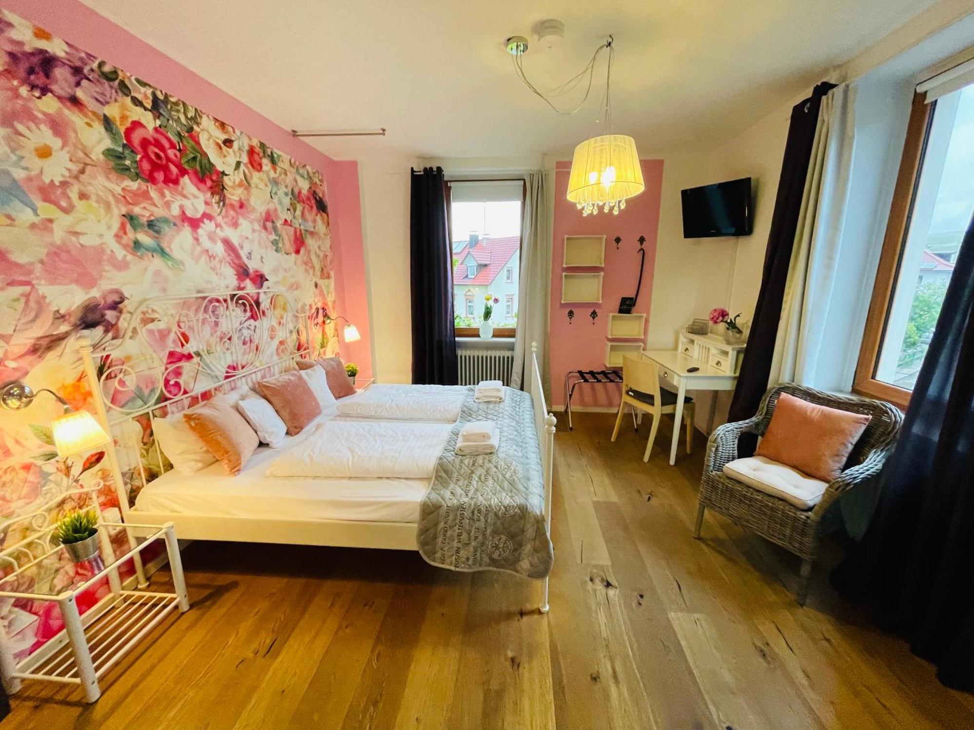 Zum Rayers Cafe-Restaurant & Boutique-Hotel Niederrotweil Pokój zdjęcie